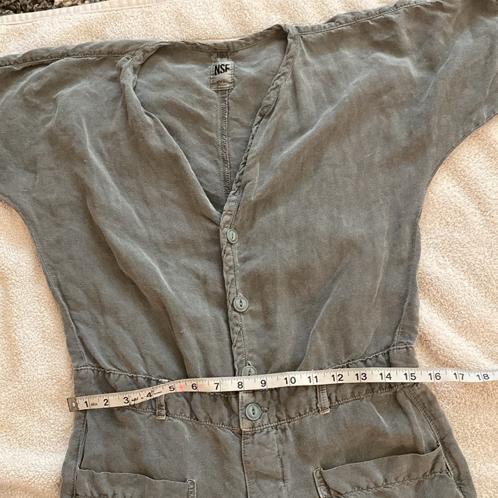 NSF great jumpsuit with belt loops and two great front pockets w/ a back pocket - Picture 11 of 14